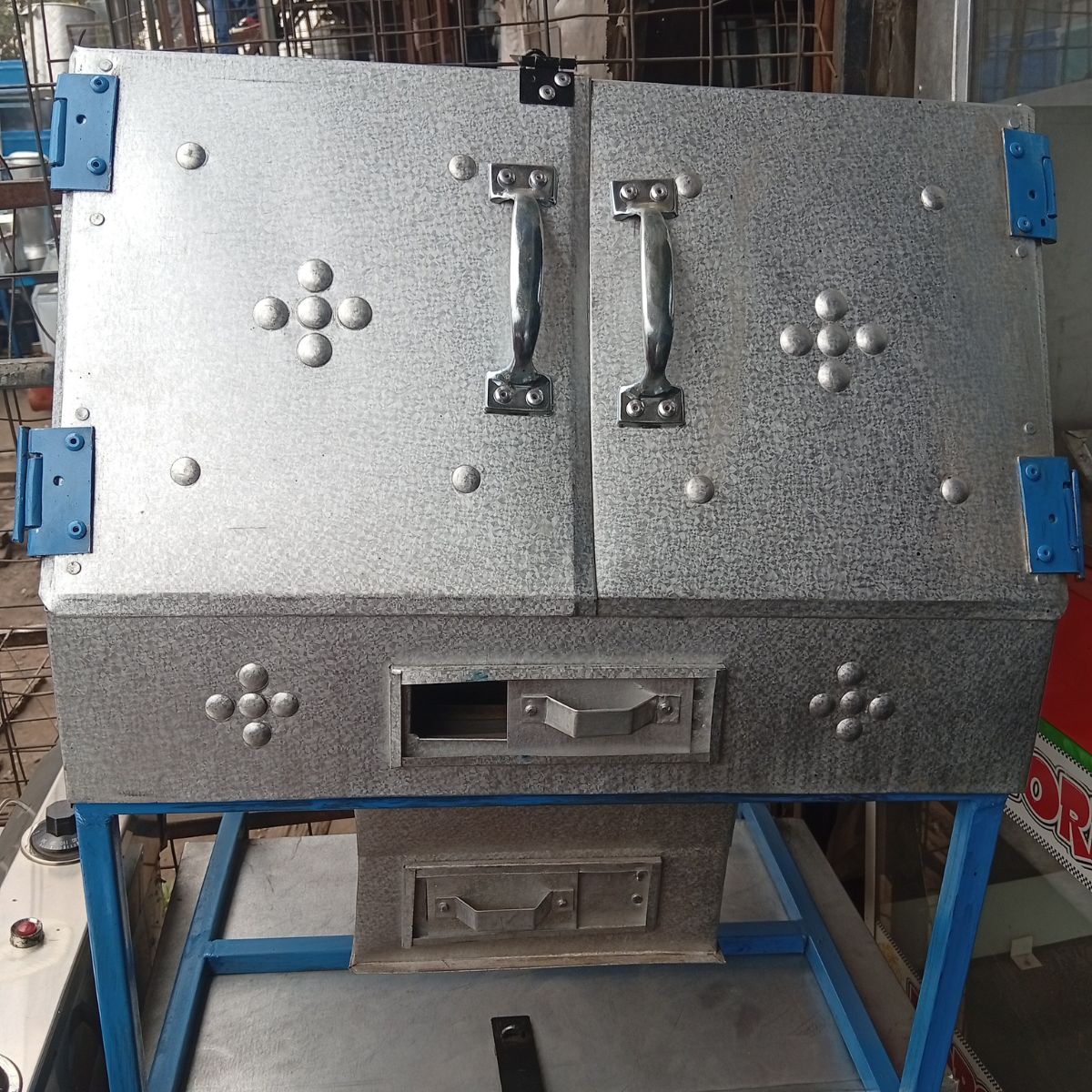 Small Charcoal Oven