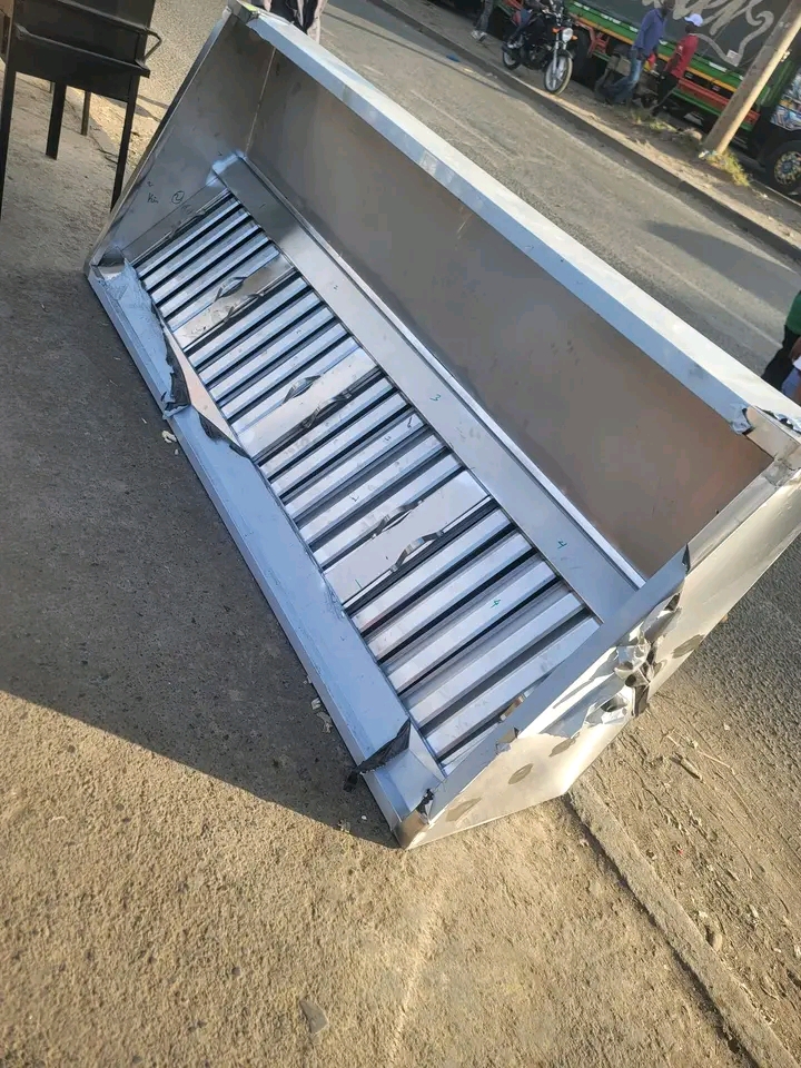 Commercial Kitchen Hood with Extractor Fan